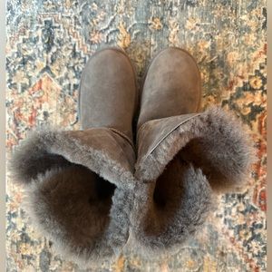 Grey ugg boots, size 8. Never worn, do not have box